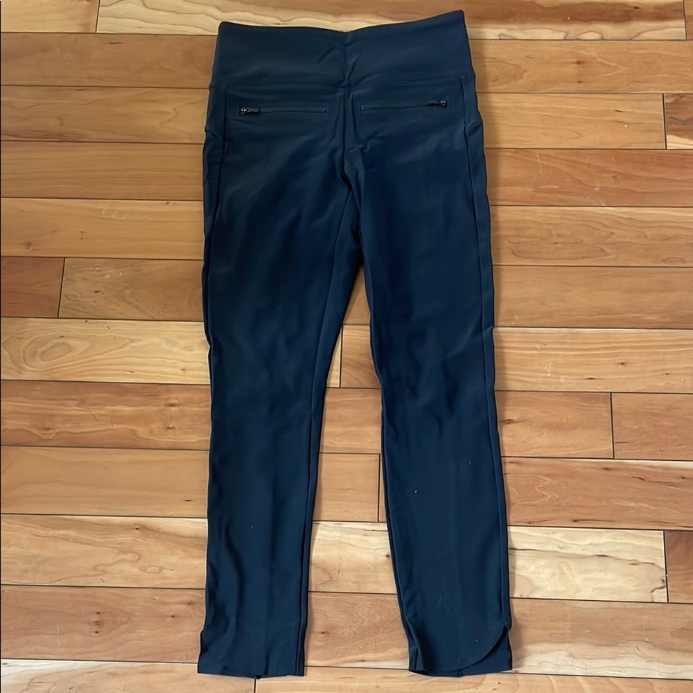 Athleta Black ankle length leggings
